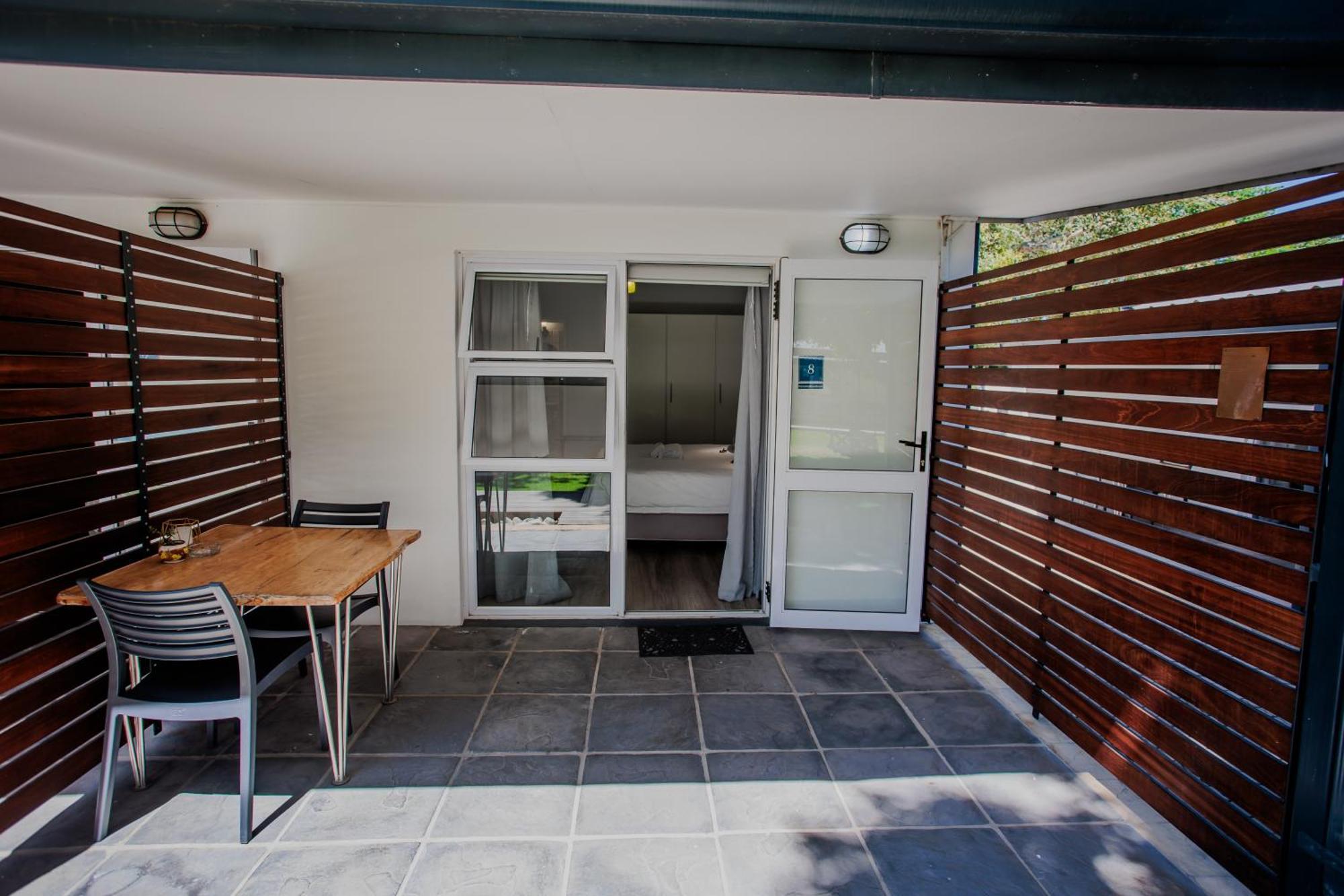 Aan De Eike Guest House Свелендам Екстериор снимка